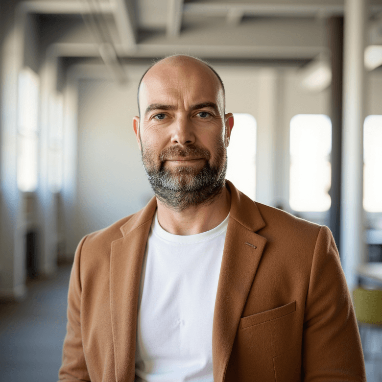 Portrait of David Hogben, SVP, Omnichannel Strategy & Delivery.